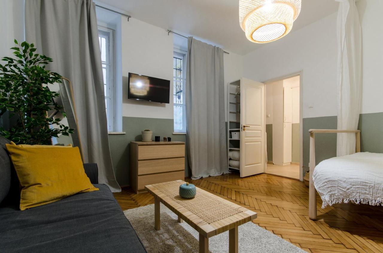 Studio Next To Opera House A26 Budapest Bagian luar foto